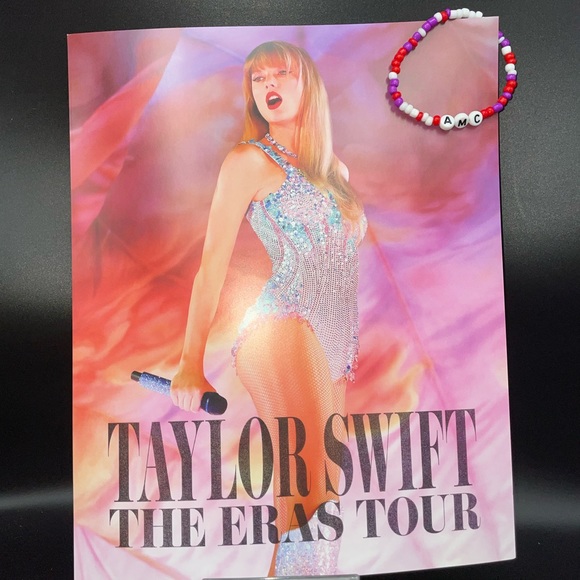 Taylor Swift Eras Tour Pink tin 6 PC theater merch bundle - Picture 6 of 7